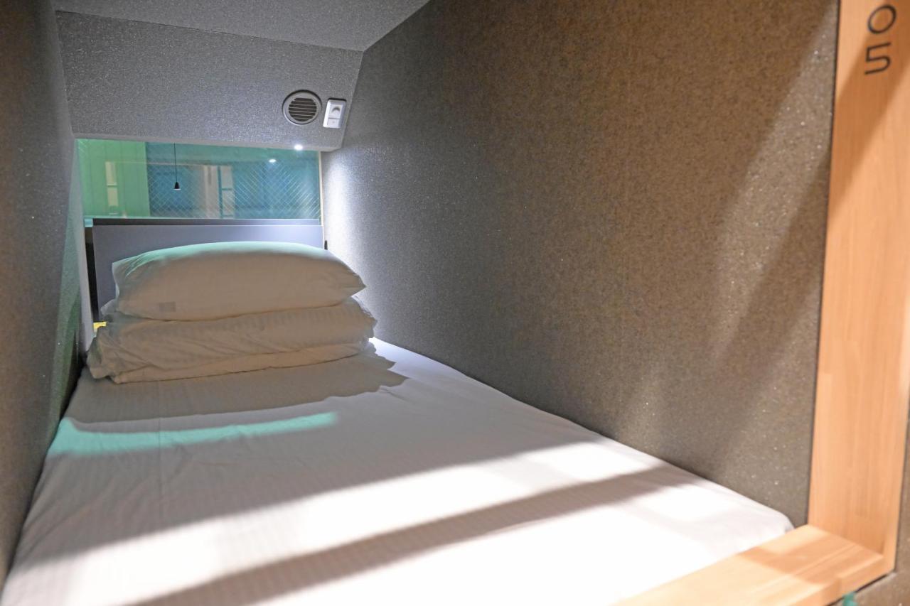 Ele Cabin Shinjuku Kabukicho Токио Экстерьер фото